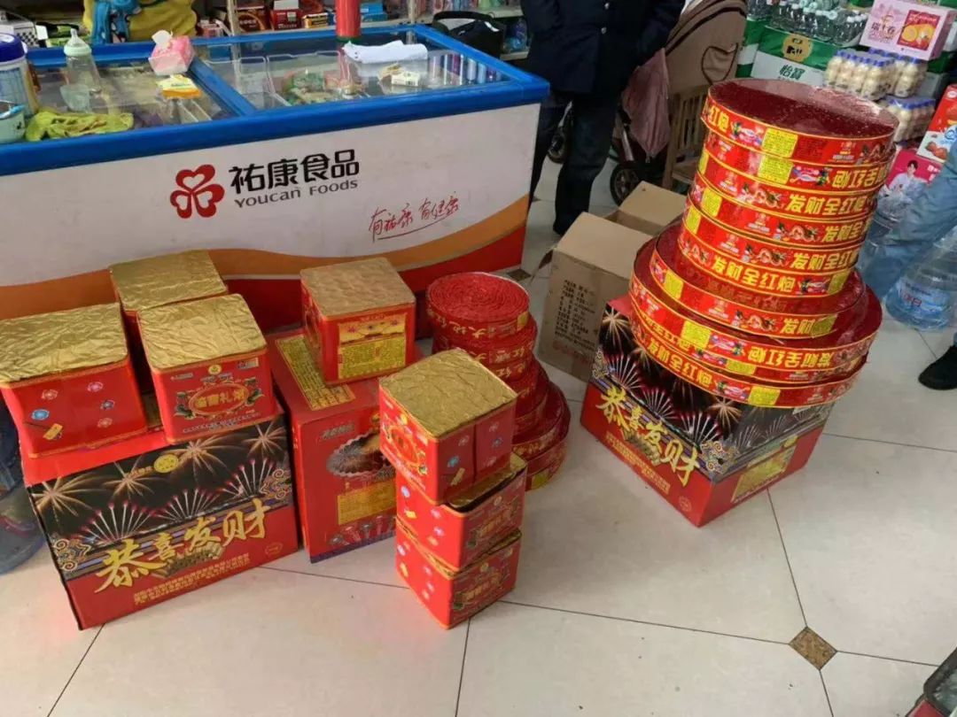 这事千万别做了!_燃放烟花