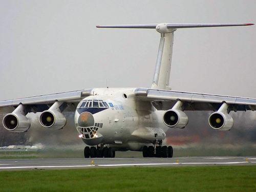 苏联最奇葩的攻击机,外形如同"大头娃娃",火力却十分强悍_伊尔