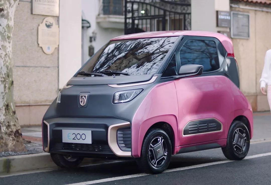 众人夸奖的"别人家的老公"真的只需要e200互动话题你给老婆买小e了吗?