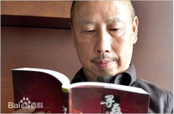 新派武侠创始人_黄易