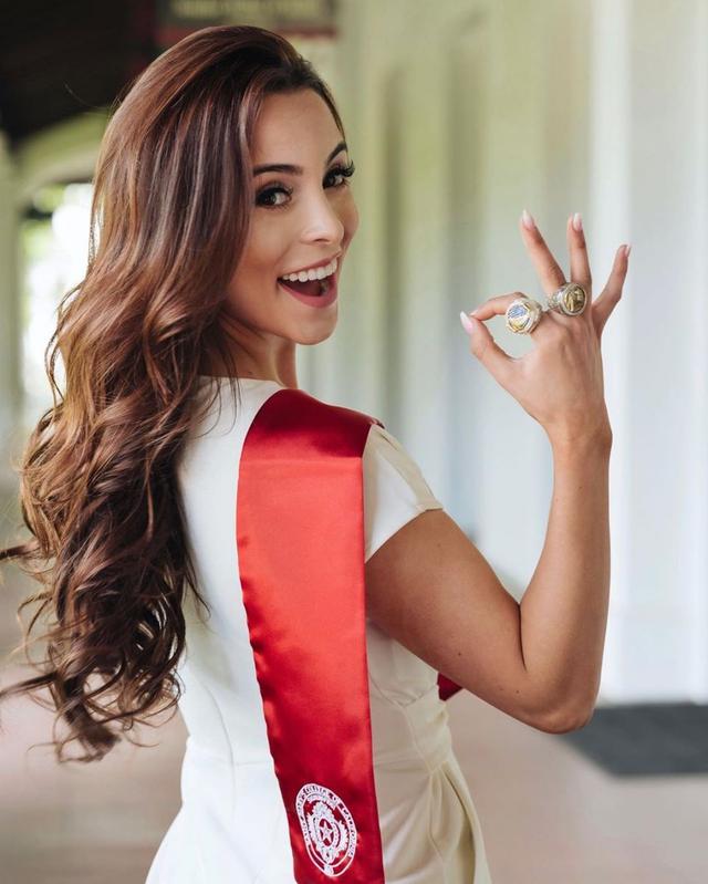 美女特辑勇士拉拉队员教师brianna