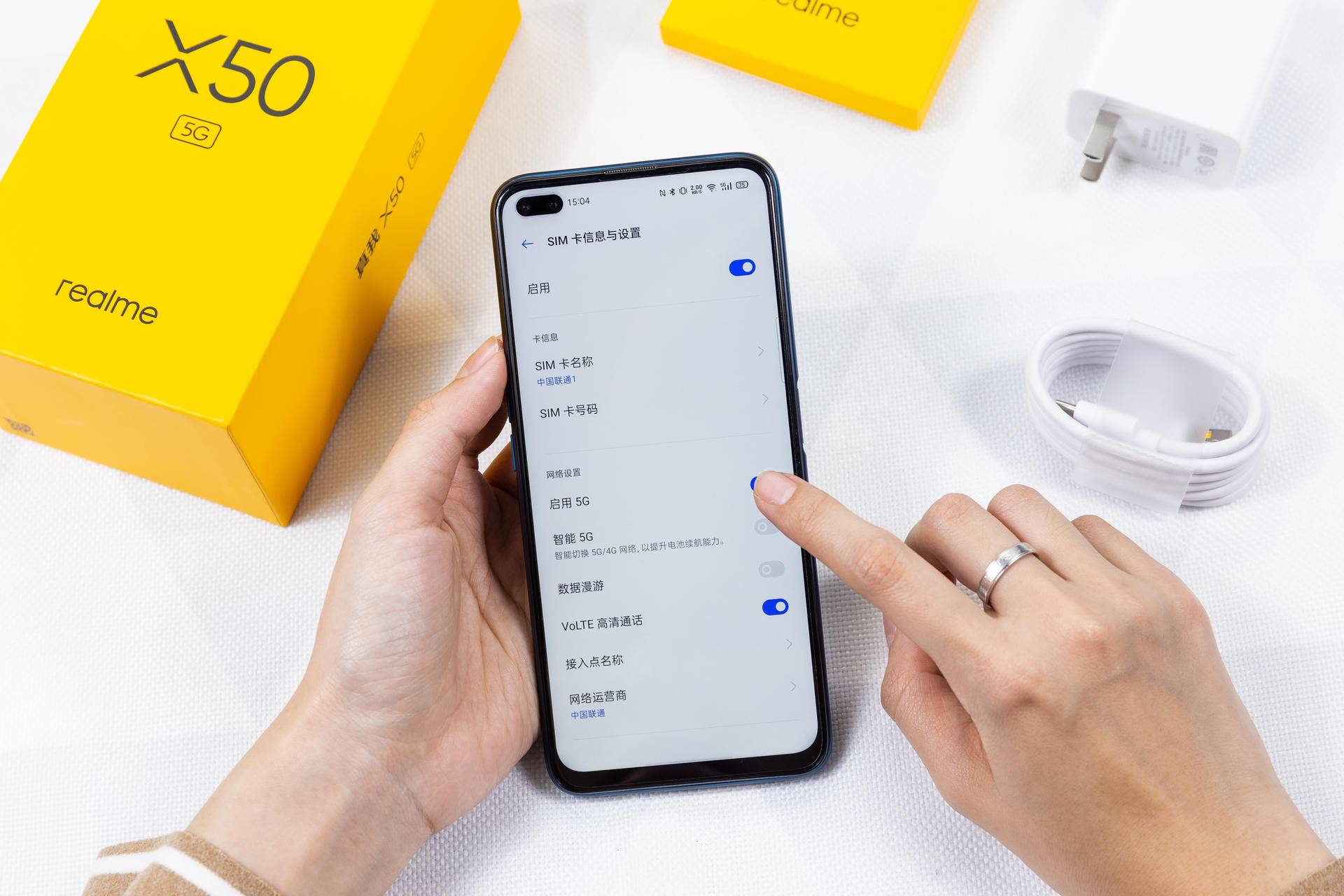 红米k30 5g和realme真我x50同台竞技,谁是三千以内5g手机首选?