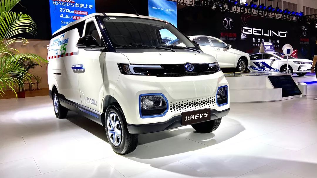 2020开年首秀北汽昌河闪耀海口国际新能源车展