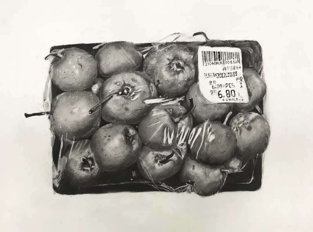 【尽精微 致广大】——黄公望高中高一年级精微素描作品线上展_我校