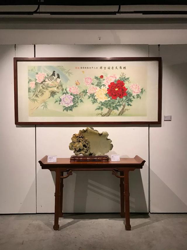 卢艺明清家具暨钟健雄书画作品展恩州奇石精品展开幕