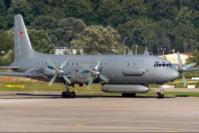 原创苏联最奇葩的攻击机外形如同大头娃娃火力却十分强悍