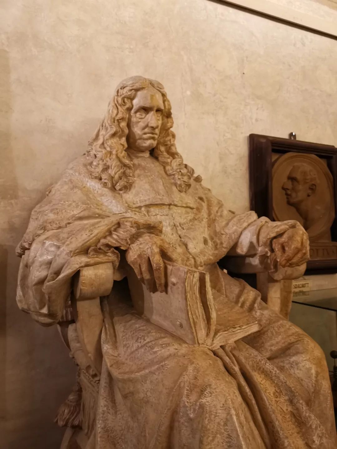 马尔比基雕像亲和力表,反映了18世纪化学的水平看完新校区的波吉宫