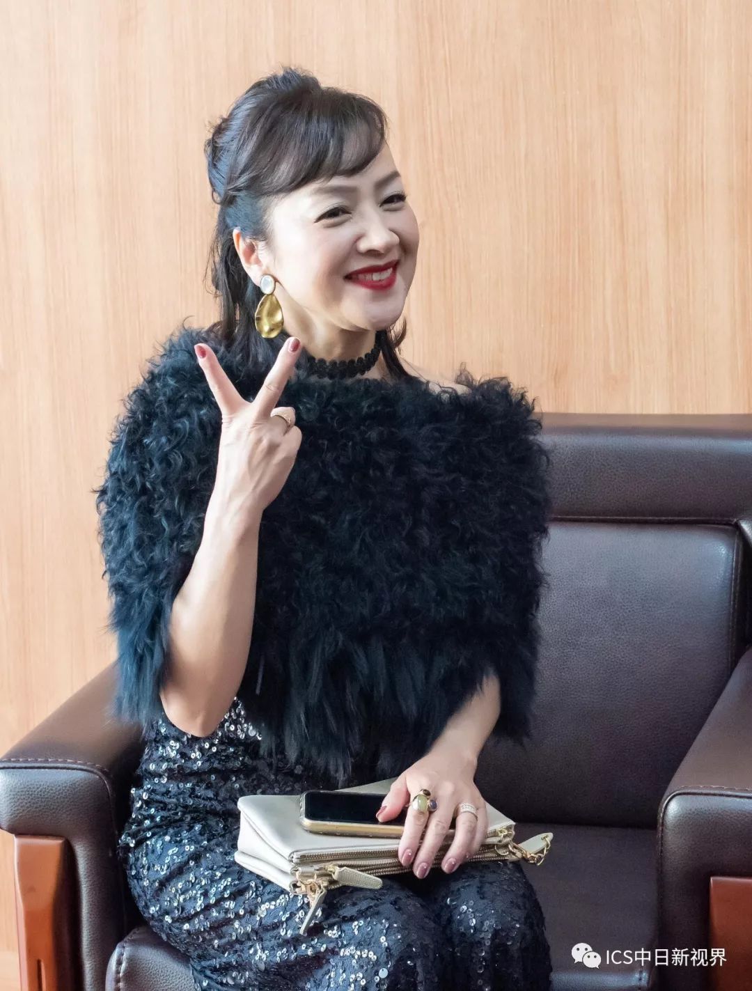 独家专访小鹿纯子时隔40年再次点燃你青春的火焰