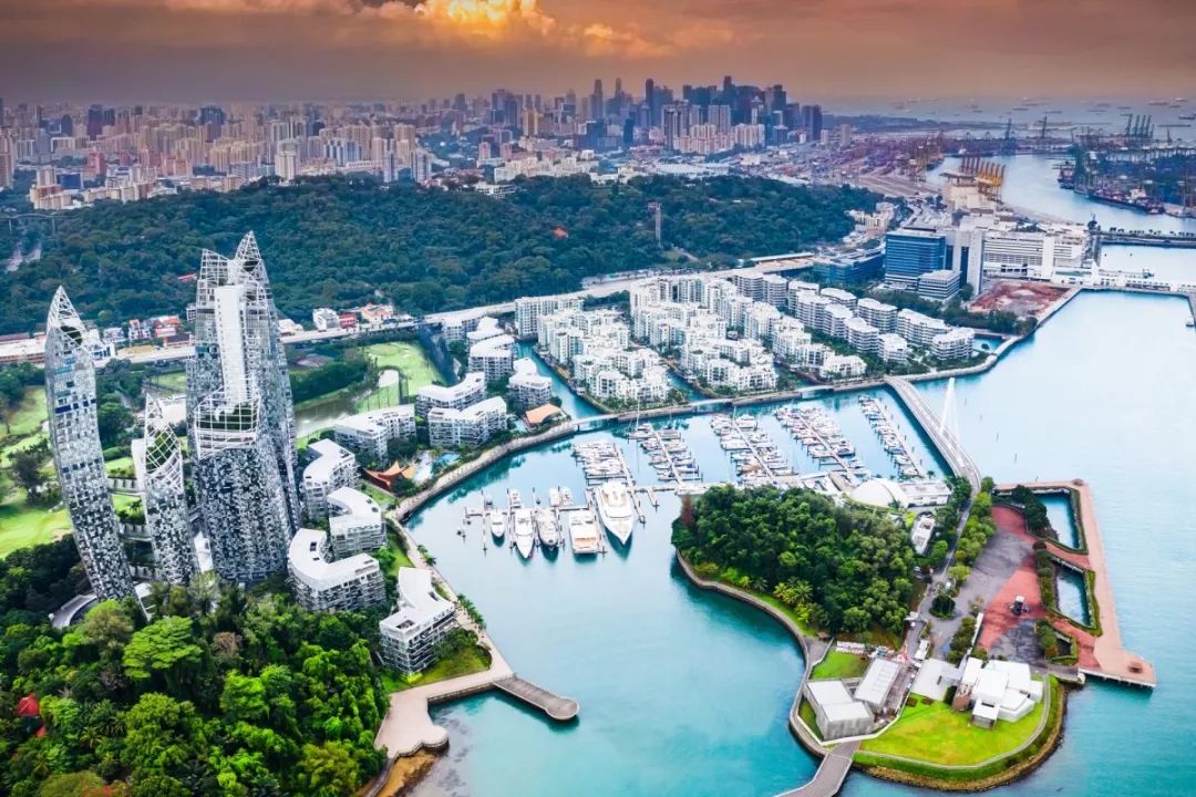 那个吉宝湾码头~对,就是新加坡滨海湾的新加坡吉宝码头!