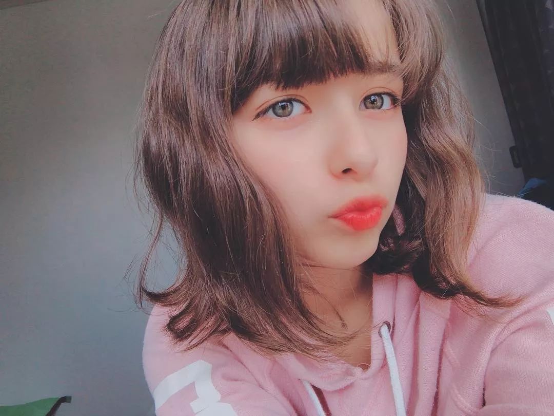 日本最想私藏的初恋脸!15岁五国混血一夜刷屏