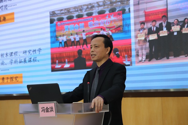 火爆象贤中学校园开放日吸引千余名学生和家长