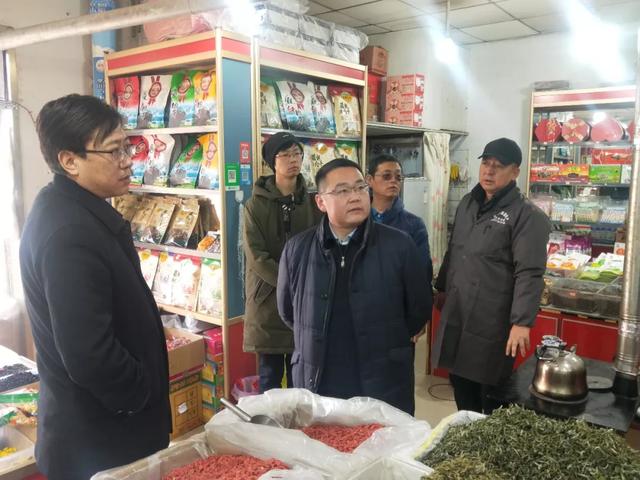 区委副书记刘东辉督导检查节前综治维稳安全生产工作