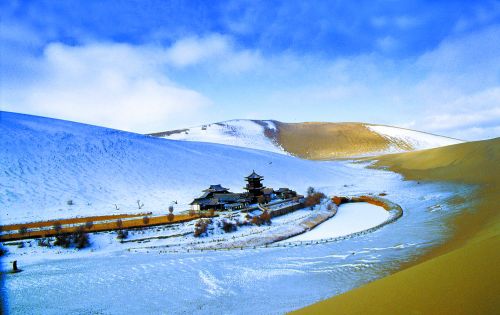 月牙泉可以免费游玩啦