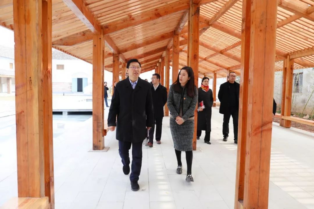 省委宣传部副部长,省文明办主任卢春中到东塍调研农村文化礼堂建设及