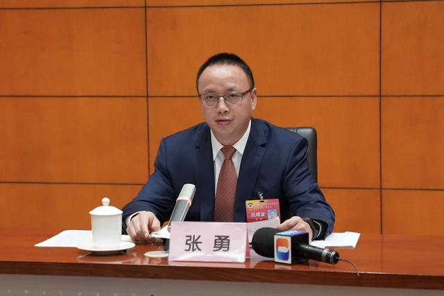 重庆市政协委员,市生态环境科学研究院院长张勇提出要加强生态