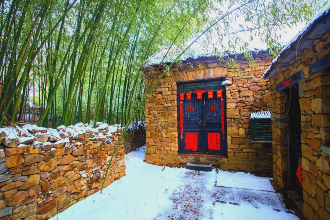 雪后竹泉村红石寨丨犹如冬天里的童话美翻了