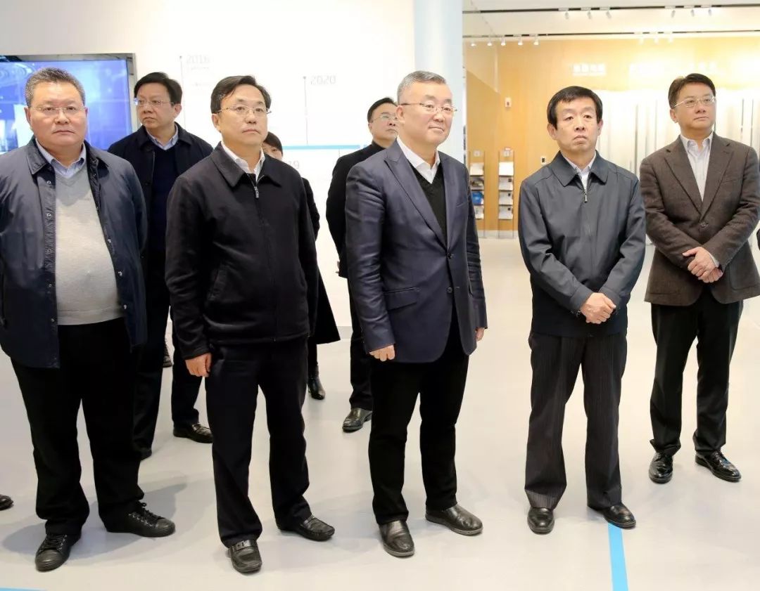 常州市委书记齐家滨到天合光能调研