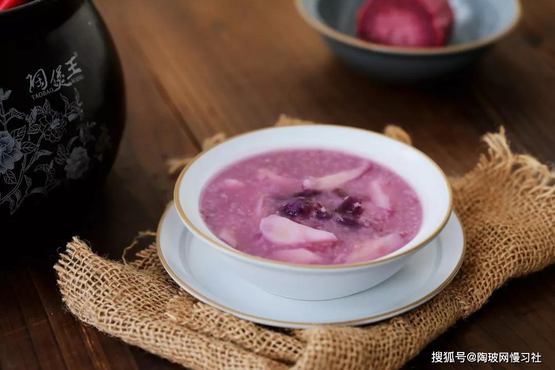 浓浓冬意怎能少了这碗简单美味的紫薯山药粥?驱寒暖胃有它就够了!-搜