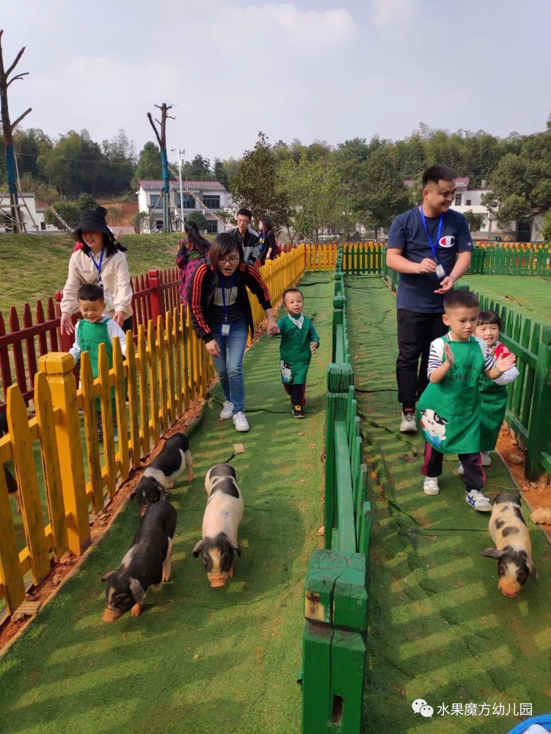 100种体验博爱班十月亲子秋游之湘都小花猪主题乐园篇