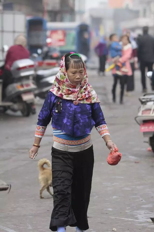 奇特的服饰,勤劳的精神,福建泉州惠安女
