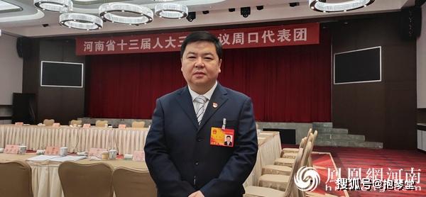河南省人大代表,鹿邑县人民政府县长李刚建议:申请老子文化为世界文化