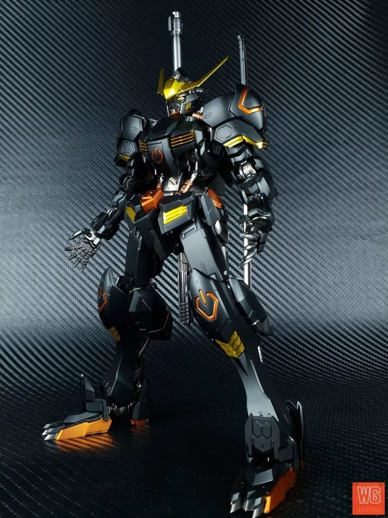 黑要黑得有质感mg巴巴托斯暗色改色涂装