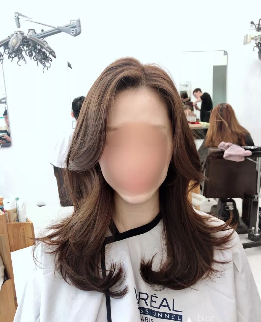 只看发型不看脸