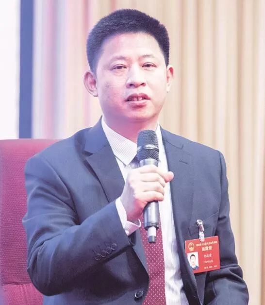 纪道清"房县是国家贫困县,也是全省深度贫困县之一.