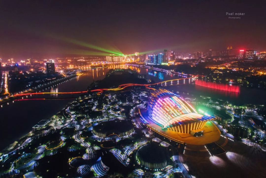燕尾洲公园过年淘好货年关将至,婺州古城景区可是特别热闹!