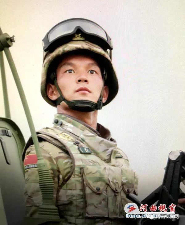 河曲县现役军人徐飞龙荣立二等功臣称号