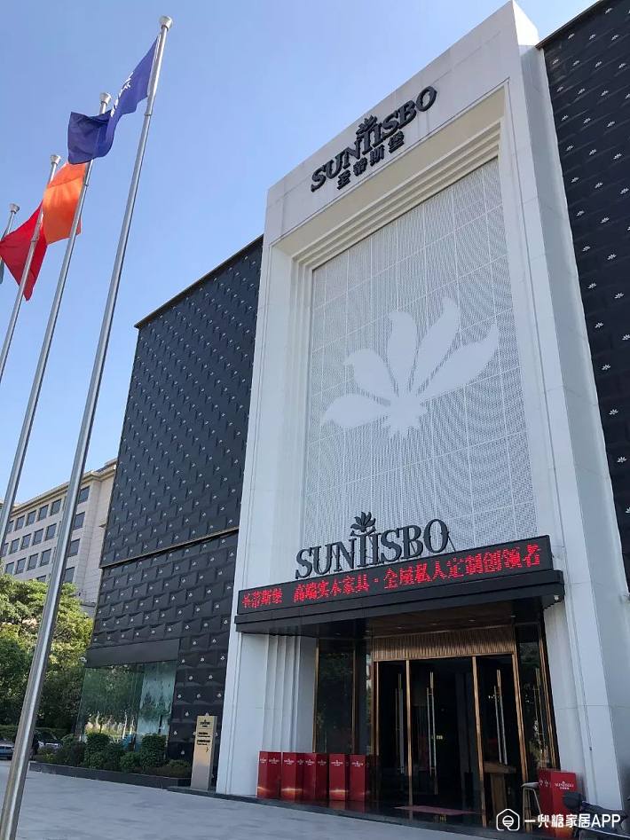 高挑优雅贵族蓝美式古典家具才是品味所在丨实测圣蒂斯堡古典床