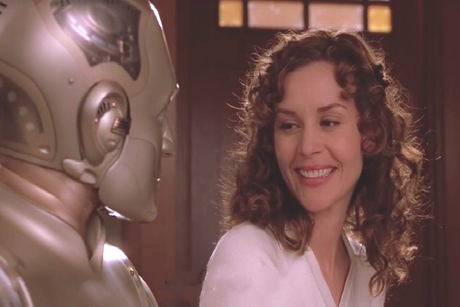 机器人为了爱情放弃长生不老变成人类最终老去机器管家