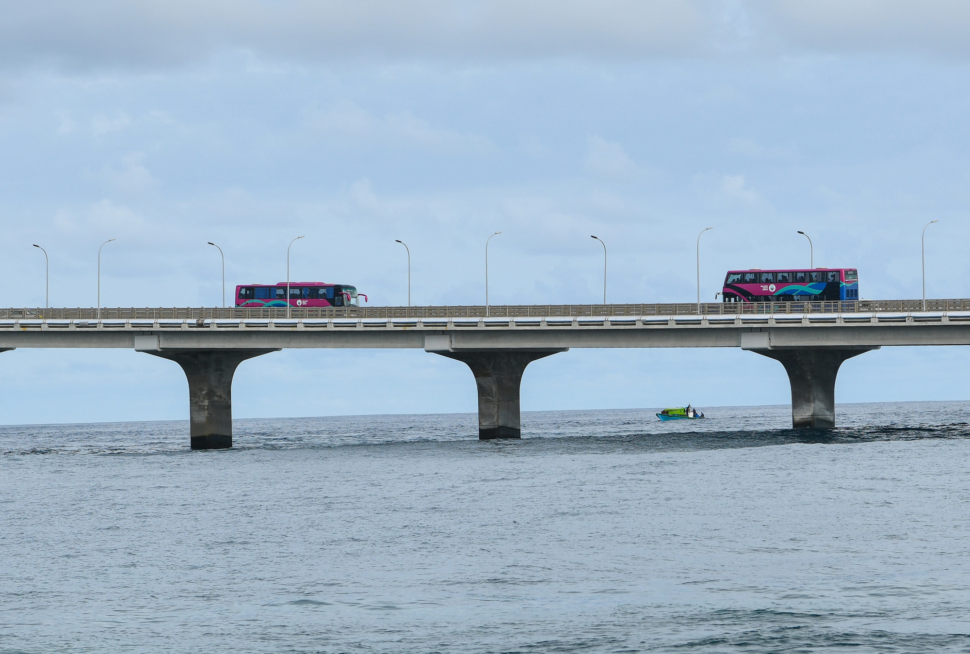 此国唯一的跨海大桥可影响全国经济却由中国建设还出资60