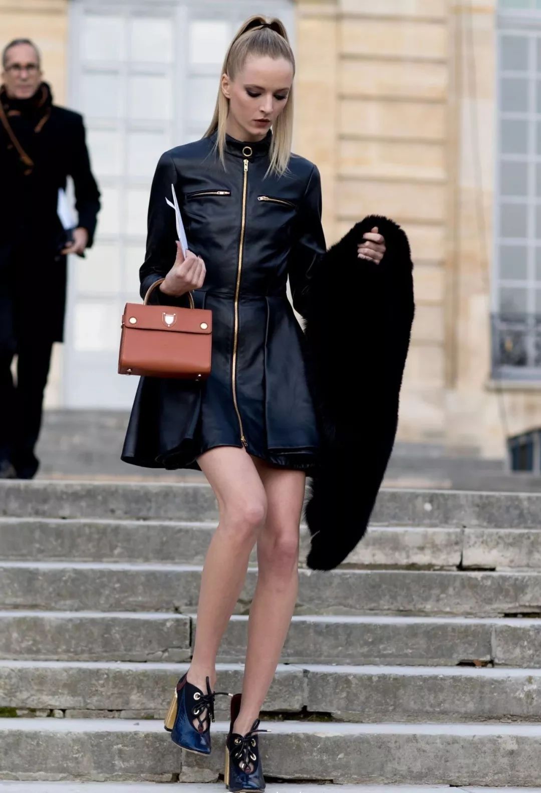 手撕卡戴珊小妹,红毯吊打群星,她太知道用脸杀人了!_daria