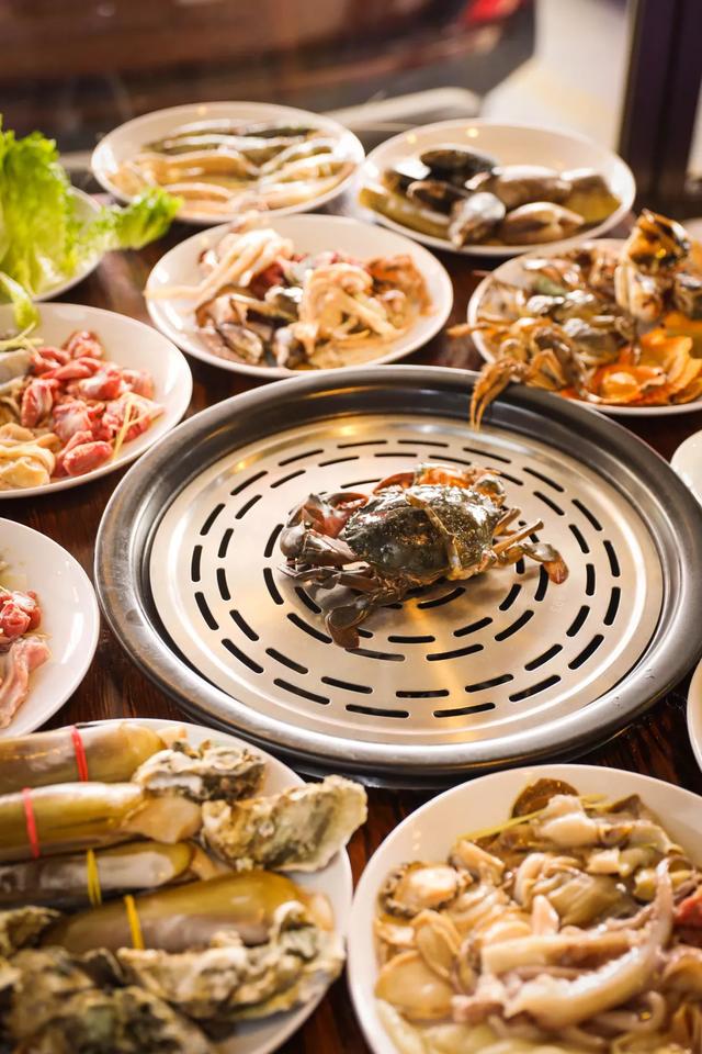 桂城惊现①家航母级"海鲜自助蒸汽火锅",78元狂叹n多海鲜