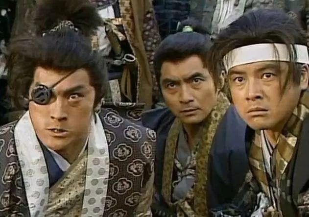 他是艺伎回忆录男主抛妻弃子还屡次出轨被女儿恨了十多年