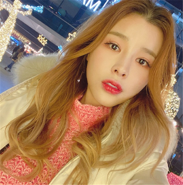 fpx输比赛选手家属又被黑,糖小幽硬刚谣言:没完没了吗?