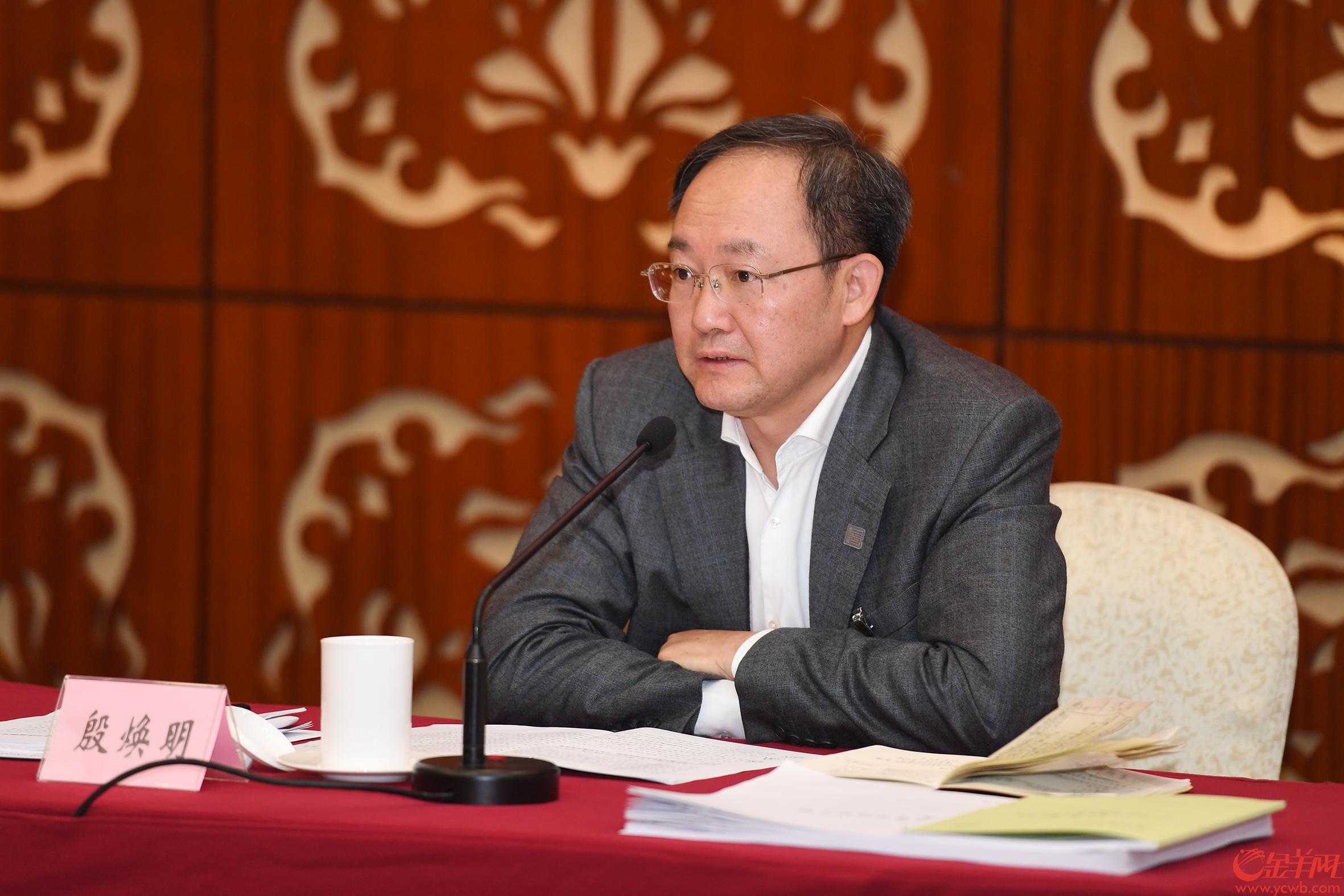 省人大代表,韶关市市长殷焕明:今年剩余贫困人口全部稳定脱贫