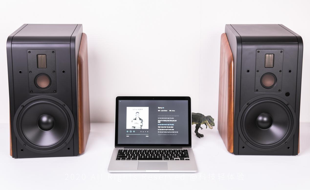 来自8英寸的低频震撼惠威高保真有源音箱m500体验