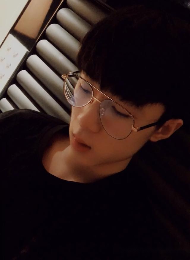 摇花手也能杀人学会王小歪这招你就是和平精英最靓的仔