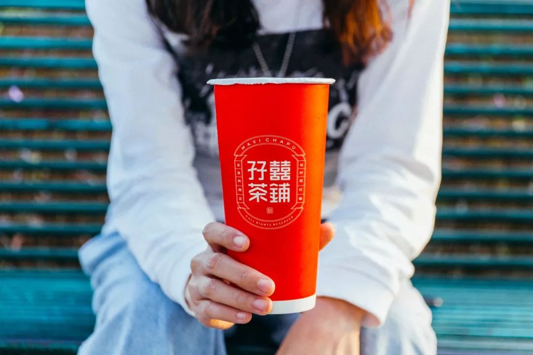 红色风暴侵袭肇庆孖囍茶铺新品上线全部买一送一