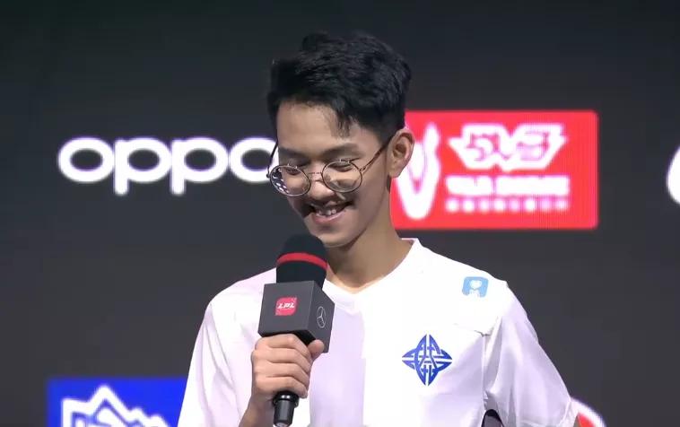 estar收获lpl首胜赛后采访wink最想遇到rng痛击老队友