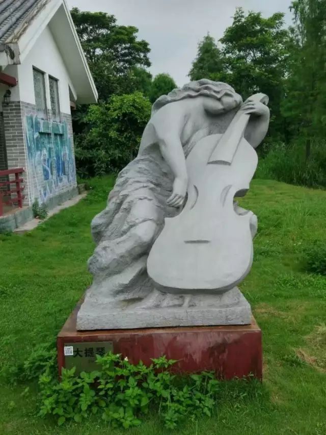 雕塑家 | 梁明诚 —— 他的雕塑具有很强的艺术感染力!