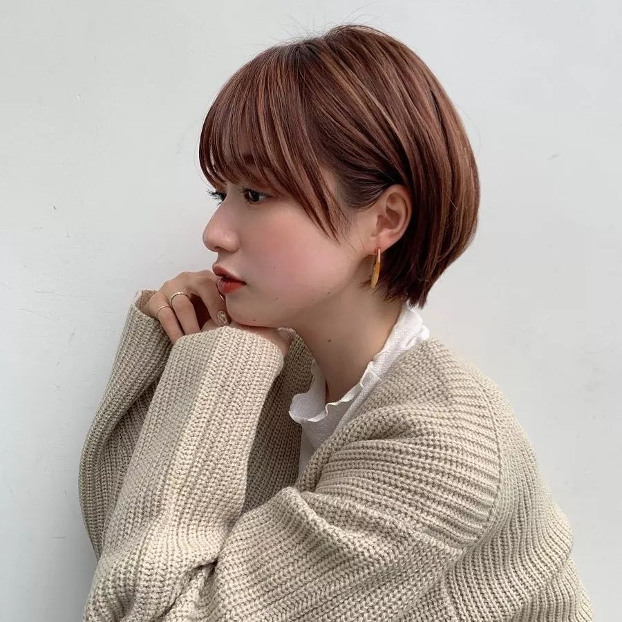 2020年流行5款日系精灵短发显脸小可爱感打造立体五官