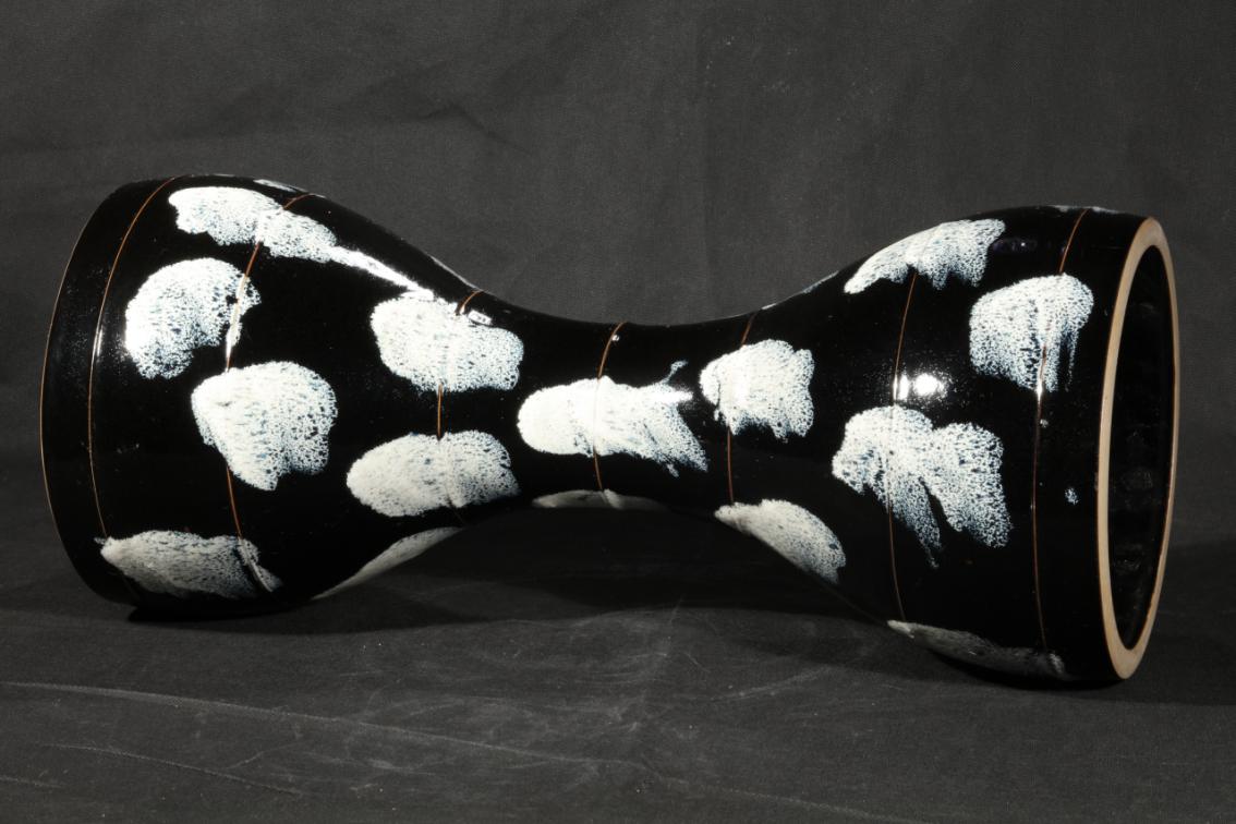 源于唐代贡瓷鲁山花瓷创新作品展首次亮相上海