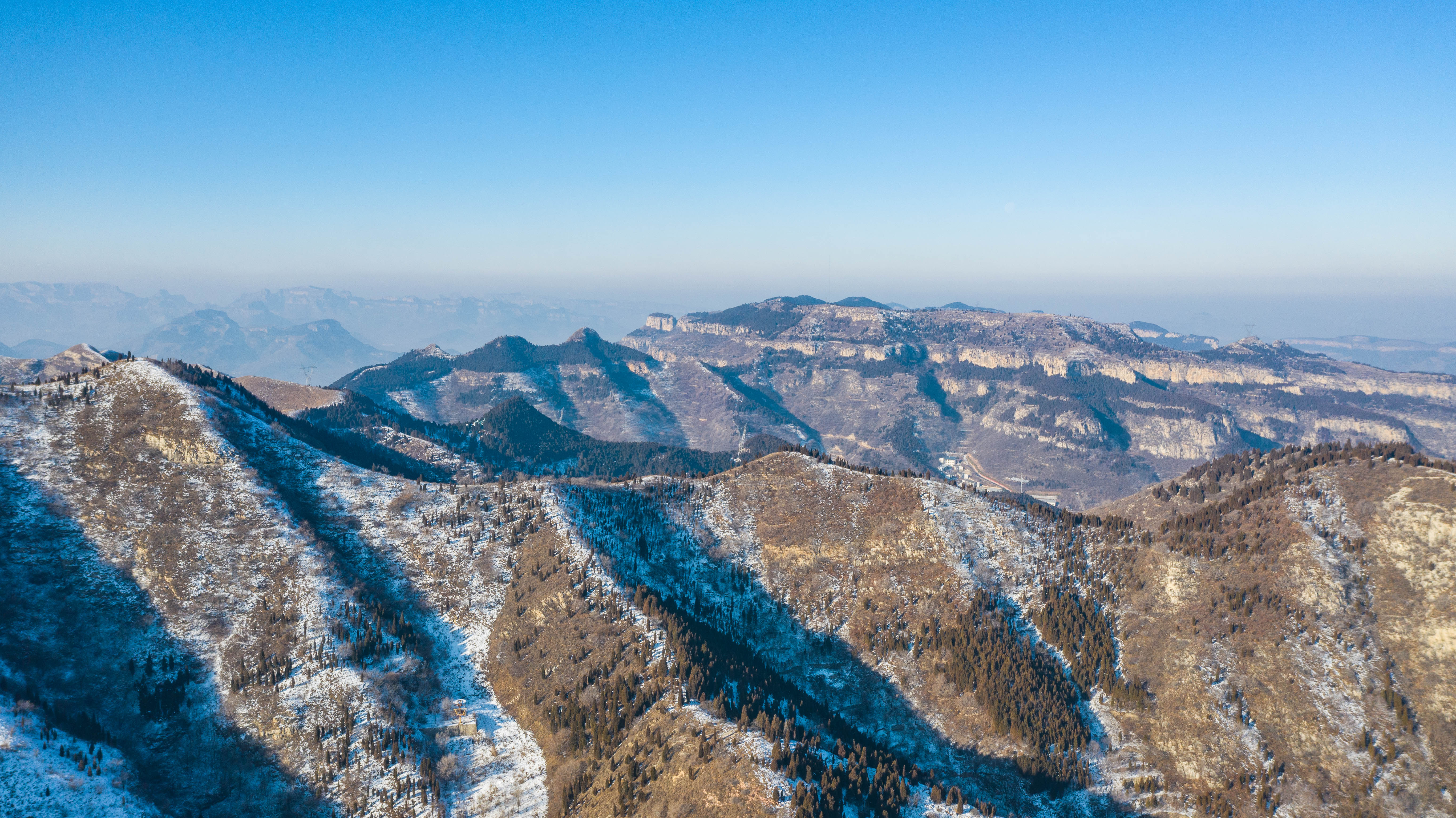 济南南部山区冬季景点图片