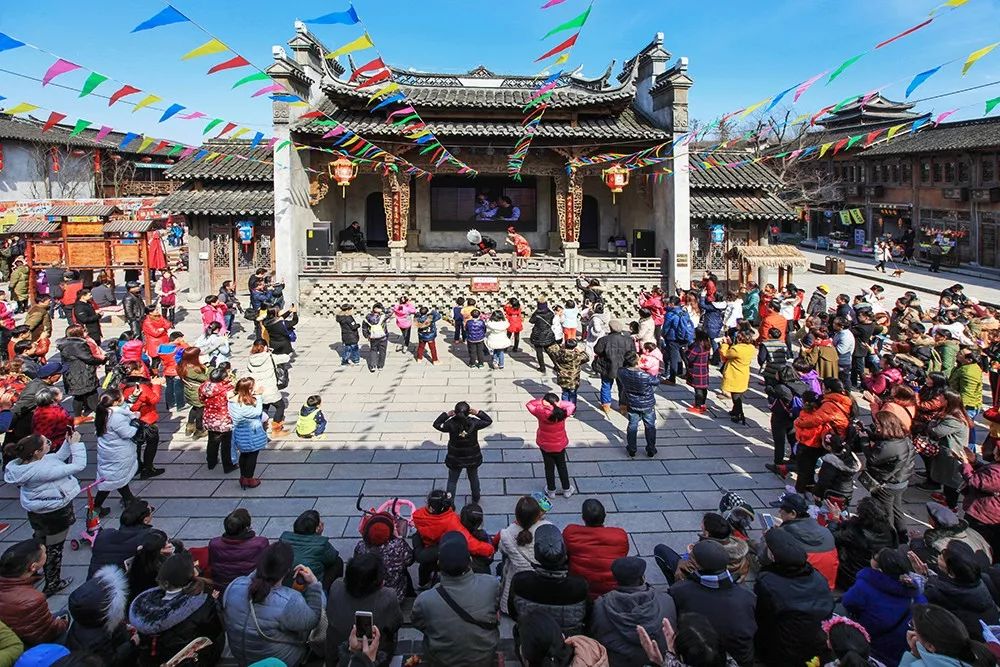 千华古村花山古庙会图片