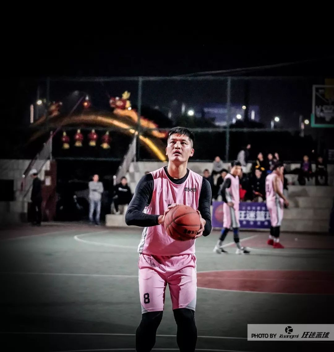 蛮牛王增杰暴走46分15板起点辅料强势晋级决赛会师狂迷篮球今晚角逐