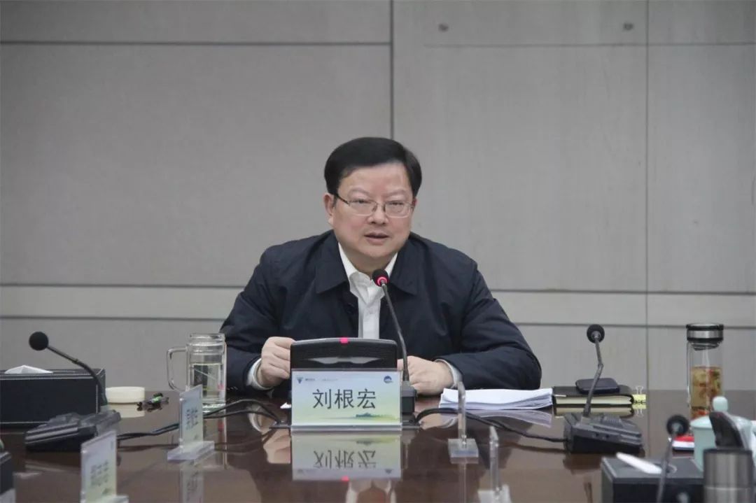 生,吴俊生,郑志忠,汪土祥,曹紫晔,汪啸山,金永红,徐慧仙,周翔,徐建勇