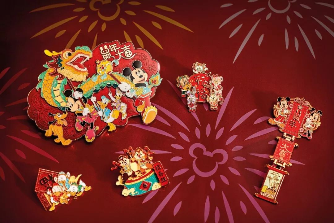 biu~上海迪士尼向你发来新年专"鼠"好运~_米奇